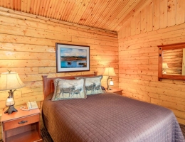 Grande_cabin_bedroom